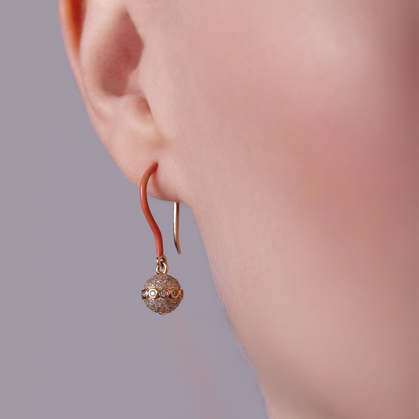Model_Square_Pink_Joy_18K_Gold_Orb_Diamond_Earrings