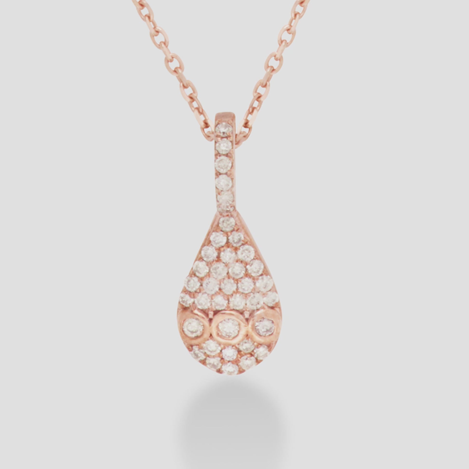 VIDEO_GOLDEN_DROP_18K_ROSE_GOLD_DIAMOND_NECKLACE