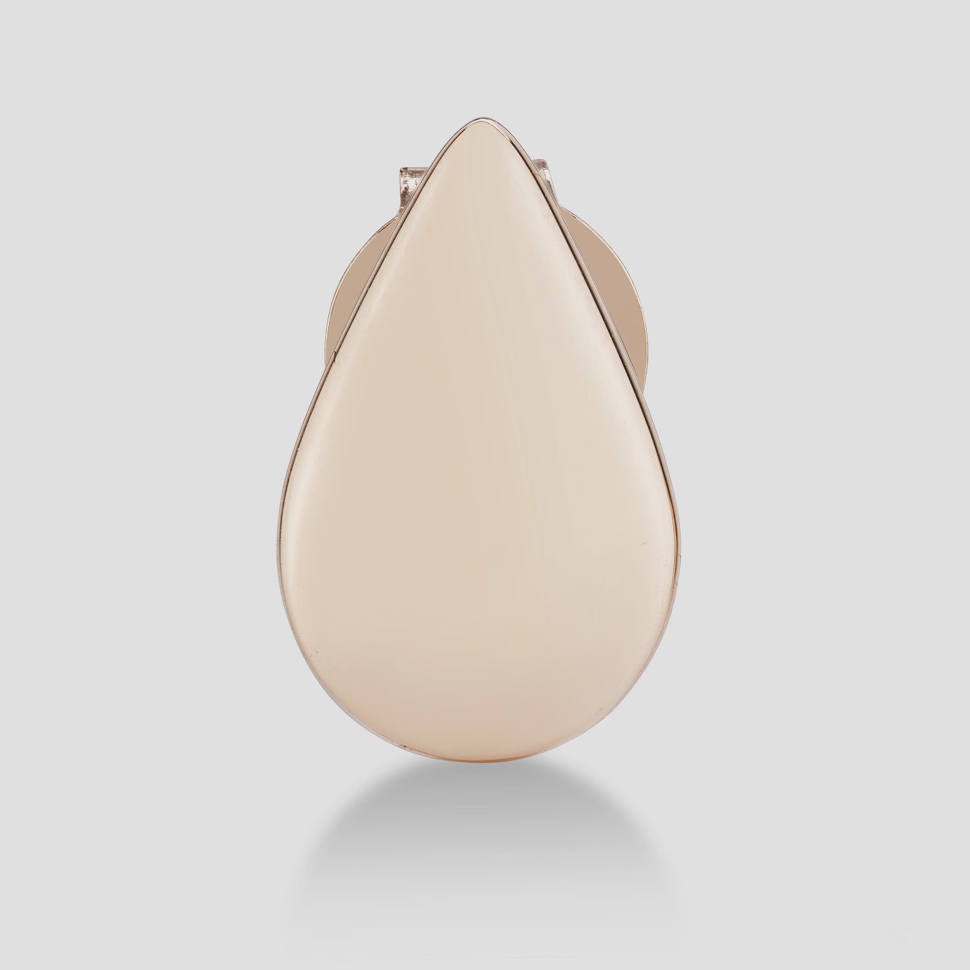 VIDEO_PURE_DROP_STUDS_18K_ROSE_GOLD_DIAMOND_EARRING