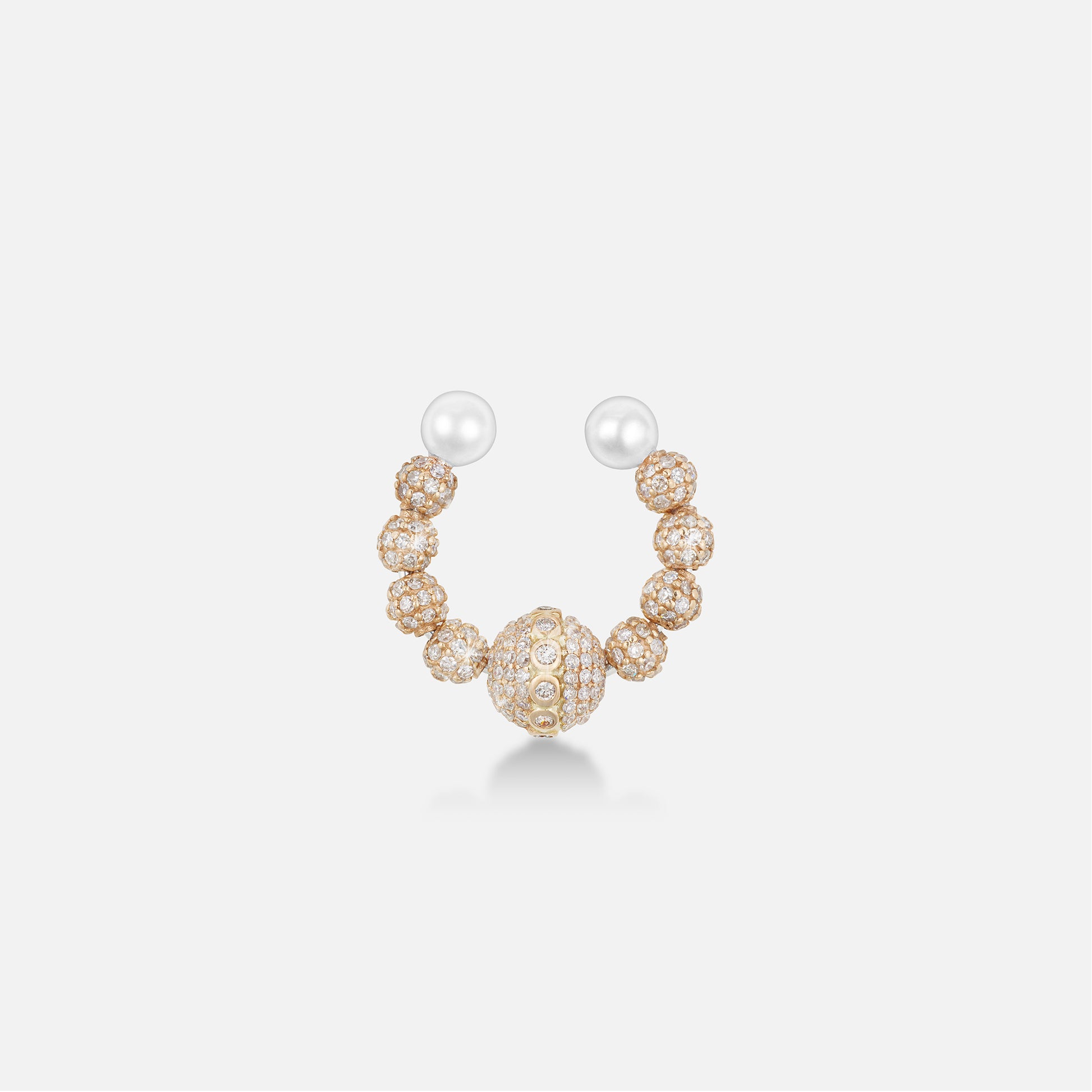 Devine_18K_Gold_Pearl_Diamond_Ear_Cuff
