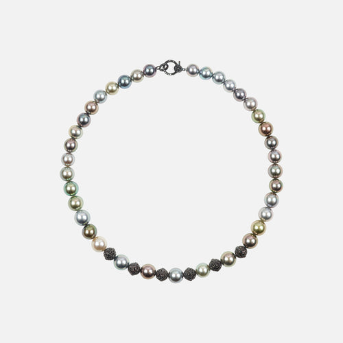 Phantom_Love_Black_18K_Gold_Pearl_Necklace